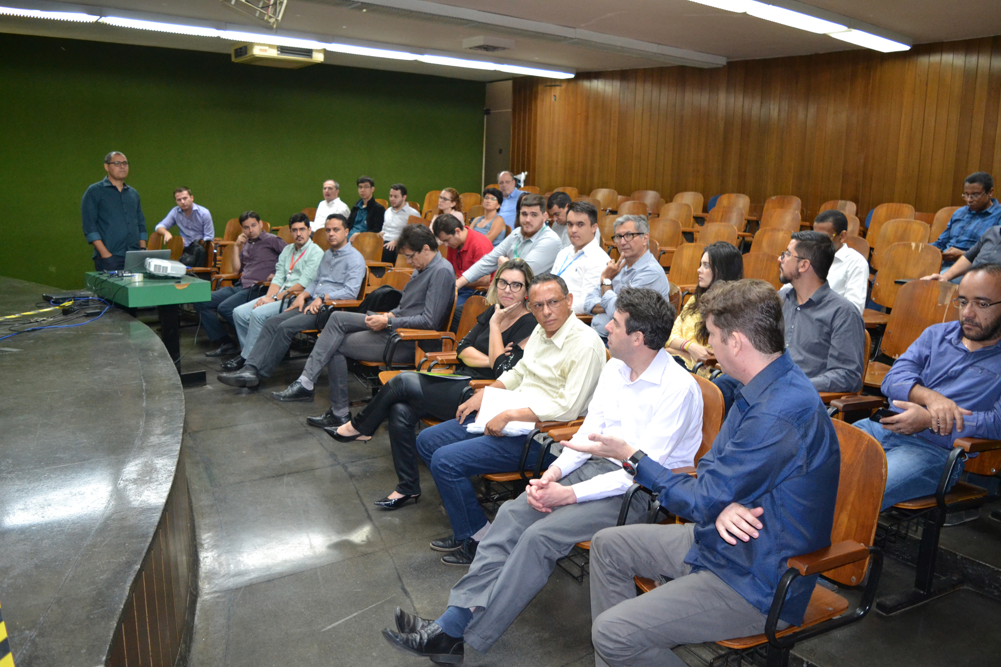 Apresentação do Projeto Prioritário de Eficiência Energética e Estratégico de P&D do IFG.